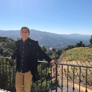 Meet your Posher, Kris